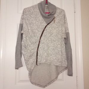 High low asymmetrical multimedia floral sweater